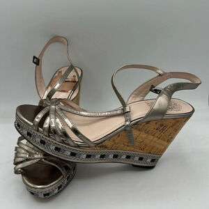 Vince Camuto Tasha metallic leather t strap wedges size 8.5